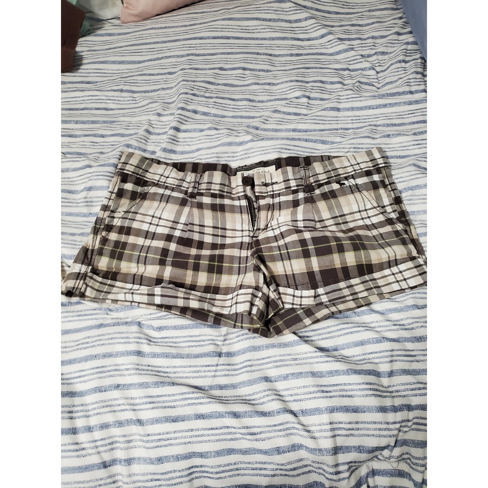 Abercrombie & Fitch Women Brown Plaid Cuffed Stretch Shorts Size 4 Low Rise